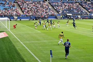 美国前锋红牌撤销真相浮出水面，来自阿联酋的FIFA高层私自拍板（配图示意）